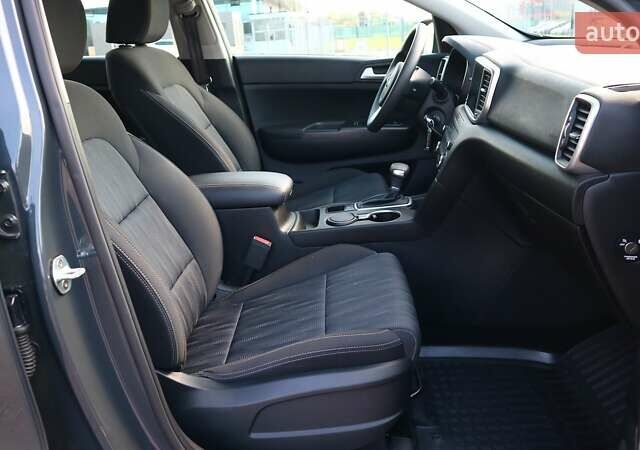 Серый Киа Sportage, объемом двигателя 1.59 л и пробегом 68 тыс. км за 18626 $, фото 5 на Automoto.ua