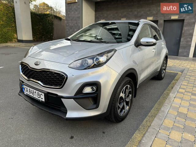 Киа Sportage 2020 в Киеве на Automoto.ua Серый Киа Sportage, объемом двигателя 1.59 л и пробегом 61 тыс. км за 19000 $, фото 3 на Automoto.ua