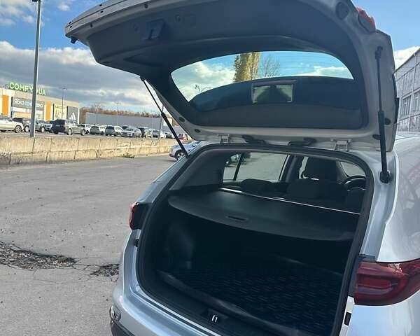 Серый Киа Sportage, объемом двигателя 1.59 л и пробегом 73 тыс. км за 18300 $, фото 17 на Automoto.ua