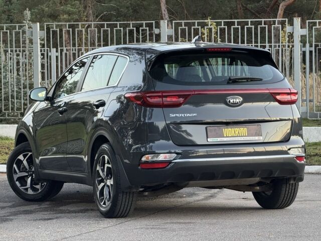 Сірий Кіа Sportage, об'ємом двигуна 1.6 л та пробігом 13 тис. км за 20900 $, фото 7 на Automoto.ua