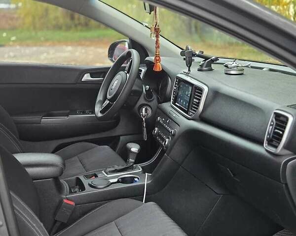 Серый Киа Sportage, объемом двигателя 1.59 л и пробегом 84 тыс. км за 18500 $, фото 10 на Automoto.ua