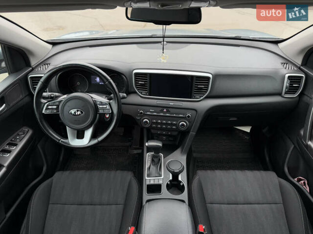 Сірий Кіа Sportage, об'ємом двигуна 1.59 л та пробігом 33 тис. км за 19999 $, фото 26 на Automoto.ua