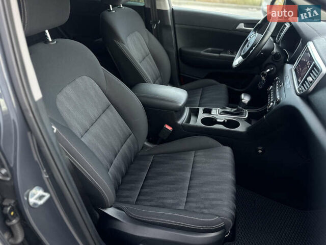 Серый Киа Sportage, объемом двигателя 1.59 л и пробегом 49 тыс. км за 18800 $, фото 30 на Automoto.ua