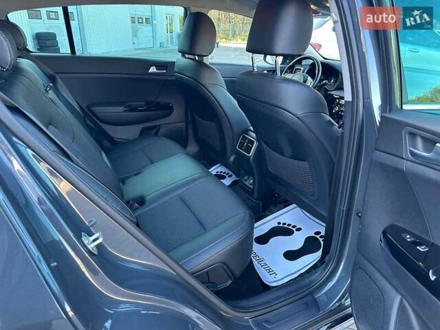 Серый Киа Sportage, объемом двигателя 2 л и пробегом 83 тыс. км за 26200 $, фото 68 на Automoto.ua