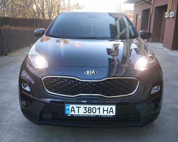 Сірий Кіа Sportage, об'ємом двигуна 1.59 л та пробігом 18 тис. км за 20500 $, фото 6 на Automoto.ua