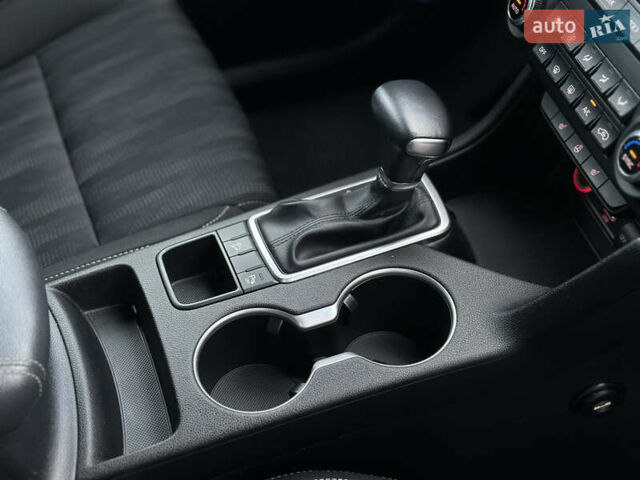 Серый Киа Sportage, объемом двигателя 1.59 л и пробегом 49 тыс. км за 18800 $, фото 31 на Automoto.ua