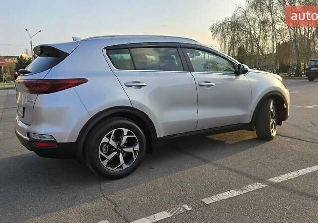 Сірий Кіа Sportage, об'ємом двигуна 1.6 л та пробігом 59 тис. км за 22000 $, фото 32 на Automoto.ua