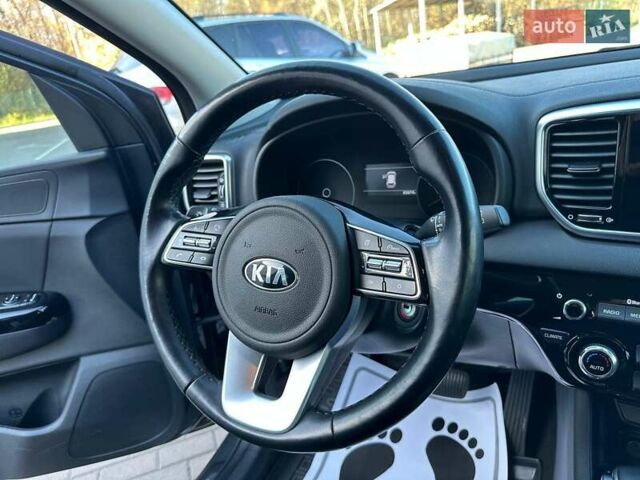 Серый Киа Sportage, объемом двигателя 2 л и пробегом 83 тыс. км за 26200 $, фото 38 на Automoto.ua