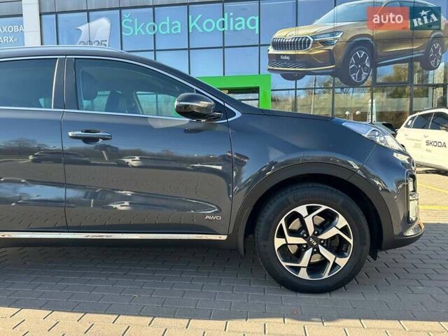 Серый Киа Sportage, объемом двигателя 2 л и пробегом 83 тыс. км за 26200 $, фото 10 на Automoto.ua
