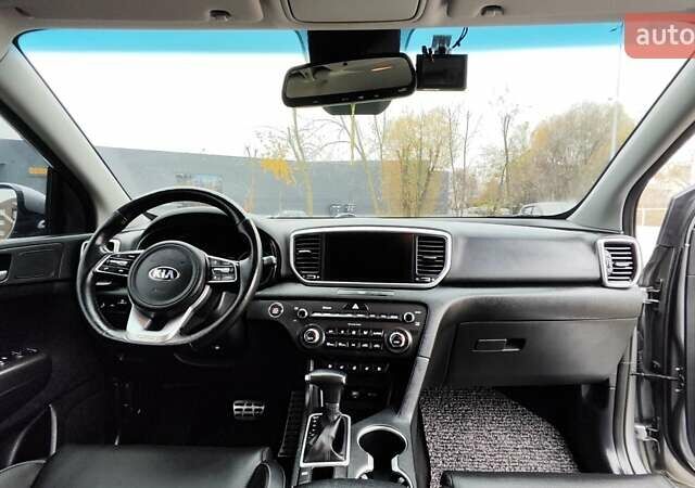 Сірий Кіа Sportage, об'ємом двигуна 2 л та пробігом 62 тис. км за 24500 $, фото 30 на Automoto.ua
