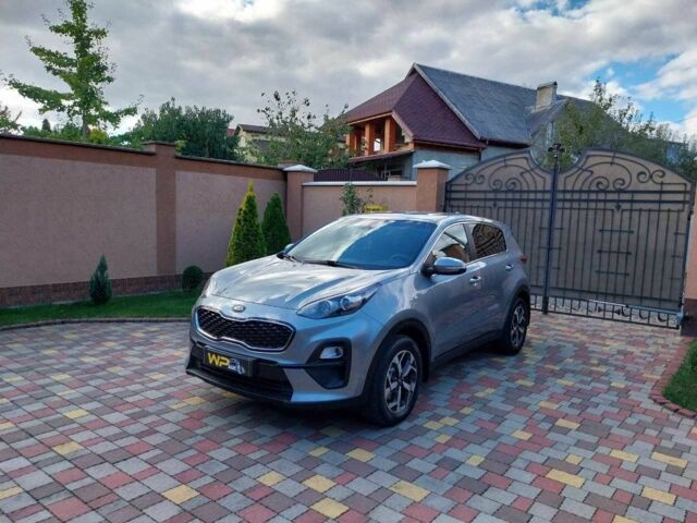 Сірий Кіа Sportage, об'ємом двигуна 1.6 л та пробігом 150 тис. км за 16800 $, фото 2 на Automoto.ua