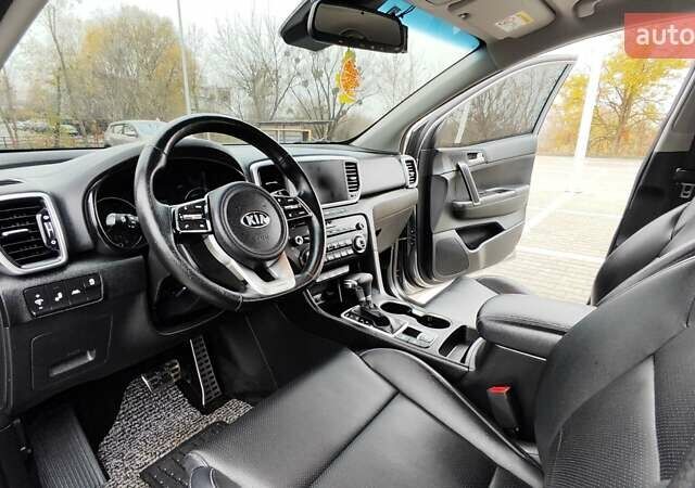 Сірий Кіа Sportage, об'ємом двигуна 2 л та пробігом 62 тис. км за 24500 $, фото 36 на Automoto.ua