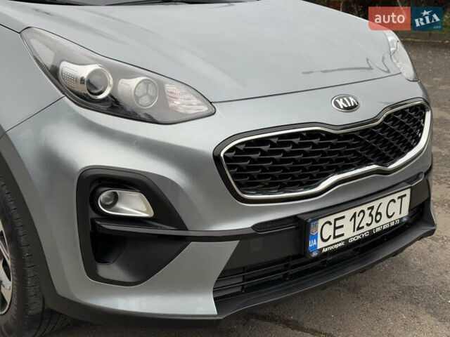 Сірий Кіа Sportage, об'ємом двигуна 1.59 л та пробігом 33 тис. км за 19999 $, фото 10 на Automoto.ua