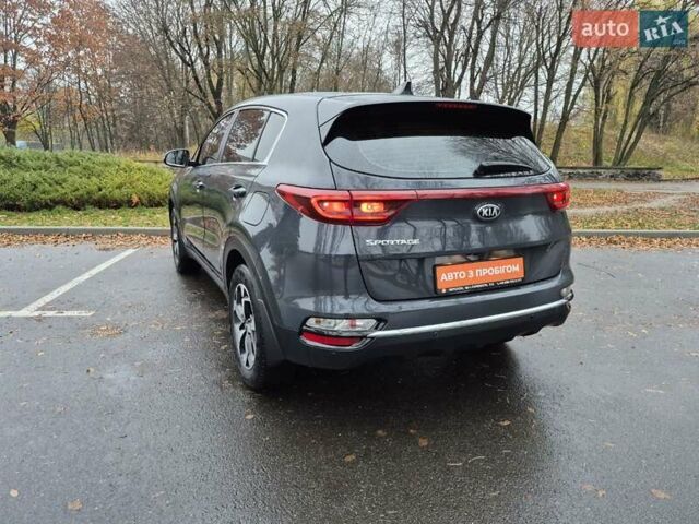 Сірий Кіа Sportage, об'ємом двигуна 1.59 л та пробігом 53 тис. км за 18900 $, фото 4 на Automoto.ua