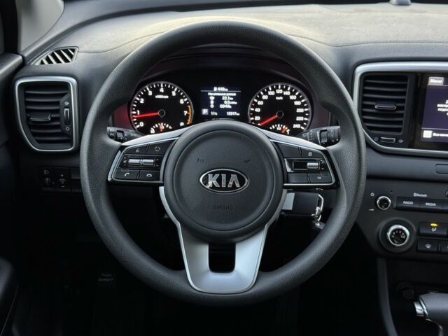 Сірий Кіа Sportage, об'ємом двигуна 1.6 л та пробігом 13 тис. км за 20900 $, фото 15 на Automoto.ua