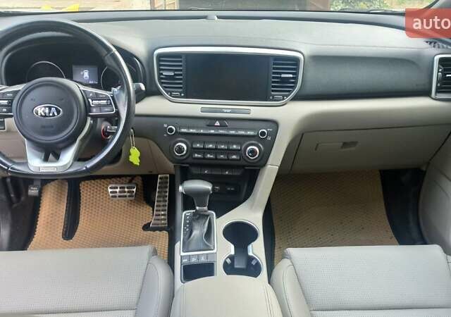 Сірий Кіа Sportage, об'ємом двигуна 2.4 л та пробігом 30 тис. км за 22500 $, фото 4 на Automoto.ua