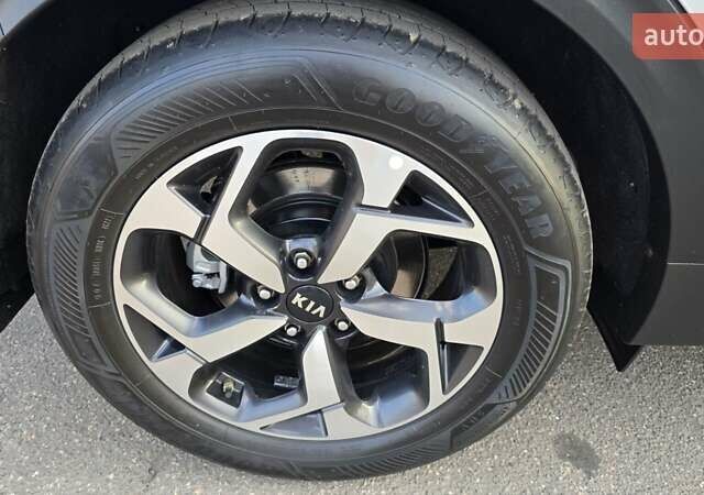 Сірий Кіа Sportage, об'ємом двигуна 1.6 л та пробігом 59 тис. км за 22000 $, фото 25 на Automoto.ua