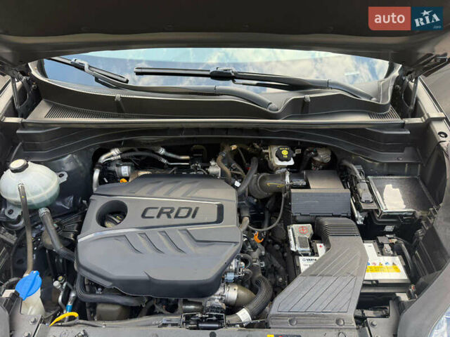 Серый Киа Sportage, объемом двигателя 1.6 л и пробегом 70 тыс. км за 20300 $, фото 28 на Automoto.ua