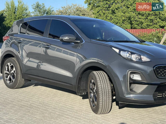 Серый Киа Sportage, объемом двигателя 1.6 л и пробегом 3 тыс. км за 21700 $, фото 4 на Automoto.ua