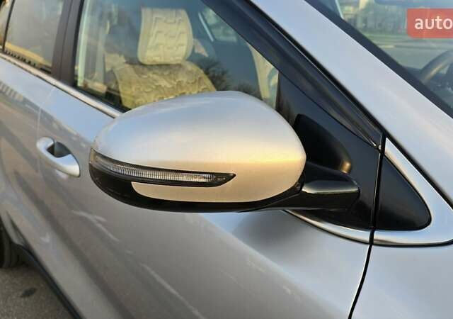 Сірий Кіа Sportage, об'ємом двигуна 1.6 л та пробігом 59 тис. км за 22000 $, фото 11 на Automoto.ua