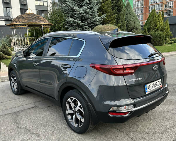 Серый Киа Sportage, объемом двигателя 1.6 л и пробегом 70 тыс. км за 20300 $, фото 8 на Automoto.ua