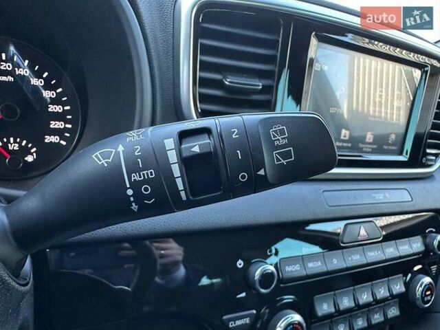 Серый Киа Sportage, объемом двигателя 2 л и пробегом 83 тыс. км за 26200 $, фото 42 на Automoto.ua