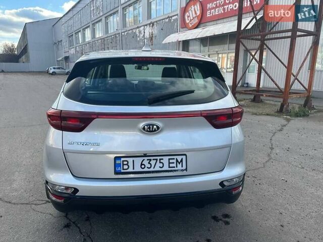 Серый Киа Sportage, объемом двигателя 1.59 л и пробегом 73 тыс. км за 18300 $, фото 2 на Automoto.ua