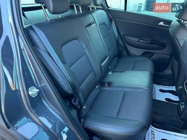 Серый Киа Sportage, объемом двигателя 2 л и пробегом 83 тыс. км за 26200 $, фото 72 на Automoto.ua