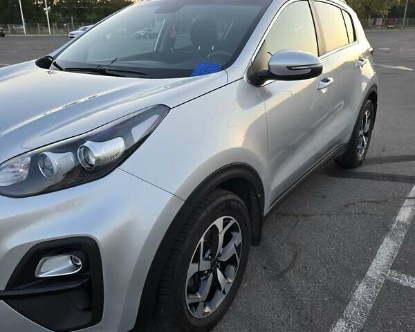 Серый Киа Sportage, объемом двигателя 1.6 л и пробегом 87 тыс. км за 20100 $, фото 14 на Automoto.ua