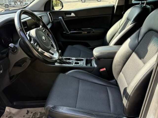 Серый Киа Sportage, объемом двигателя 2.4 л и пробегом 125 тыс. км за 12300 $, фото 9 на Automoto.ua