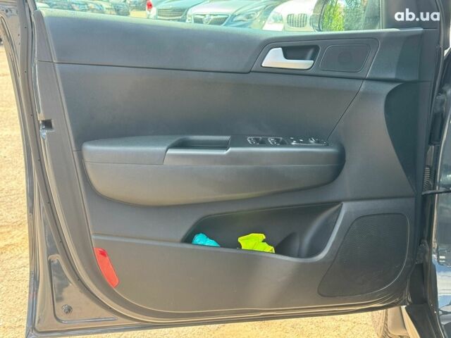 Серый Киа Sportage, объемом двигателя 1.6 л и пробегом 43 тыс. км за 20990 $, фото 15 на Automoto.ua