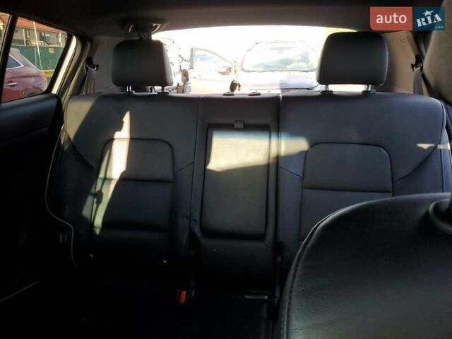 Сірий Кіа Sportage, об'ємом двигуна 2 л та пробігом 61 тис. км за 3000 $, фото 9 на Automoto.ua