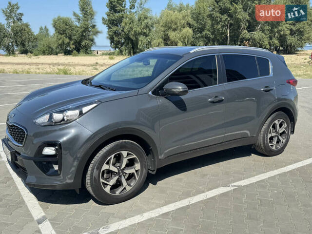 Сірий Кіа Sportage, об'ємом двигуна 1.59 л та пробігом 22 тис. км за 20900 $, фото 4 на Automoto.ua
