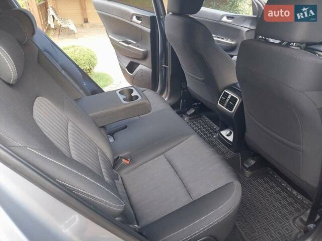 Серый Киа Sportage, объемом двигателя 1.59 л и пробегом 153 тыс. км за 16500 $, фото 57 на Automoto.ua