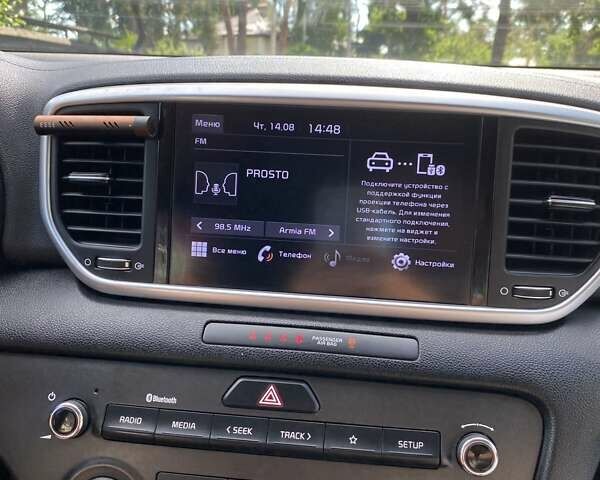 Сірий Кіа Sportage, об'ємом двигуна 1.59 л та пробігом 68 тис. км за 18500 $, фото 16 на Automoto.ua