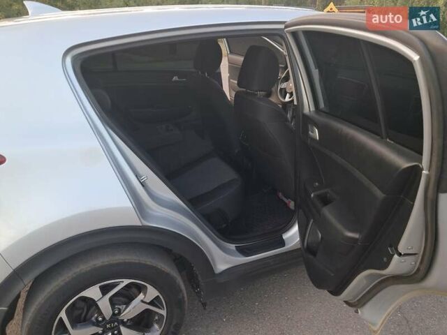 Серый Киа Sportage, объемом двигателя 1.6 л и пробегом 92 тыс. км за 16700 $, фото 13 на Automoto.ua