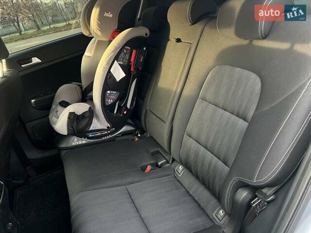 Серый Киа Sportage, объемом двигателя 1.59 л и пробегом 142 тыс. км за 19800 $, фото 19 на Automoto.ua
