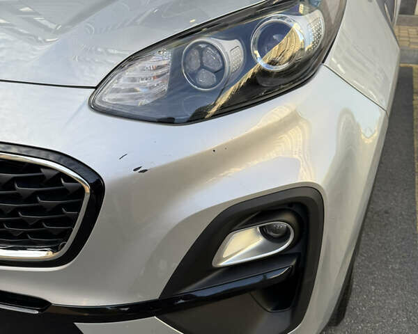 Киа Sportage 2020 в Киеве на Automoto.ua Серый Киа Sportage, объемом двигателя 1.59 л и пробегом 61 тыс. км за 19000 $, фото 9 на Automoto.ua