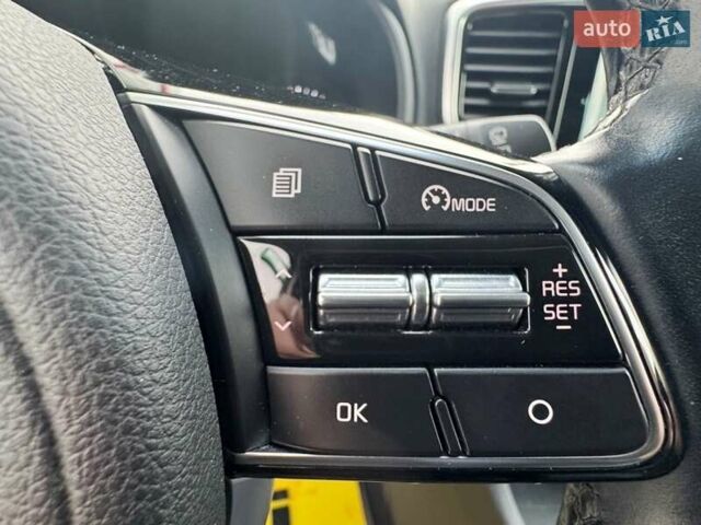 Серый Киа Sportage, объемом двигателя 2 л и пробегом 57 тыс. км за 26500 $, фото 6 на Automoto.ua
