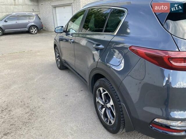 Серый Киа Sportage, объемом двигателя 1.6 л и пробегом 93 тыс. км за 21500 $, фото 3 на Automoto.ua