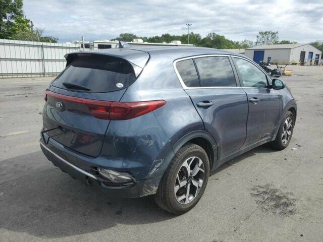 Сірий Кіа Sportage, об'ємом двигуна 0 л та пробігом 49 тис. км за 3900 $, фото 2 на Automoto.ua
