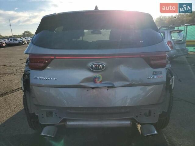Сірий Кіа Sportage, об'ємом двигуна 2 л та пробігом 61 тис. км за 3000 $, фото 2 на Automoto.ua