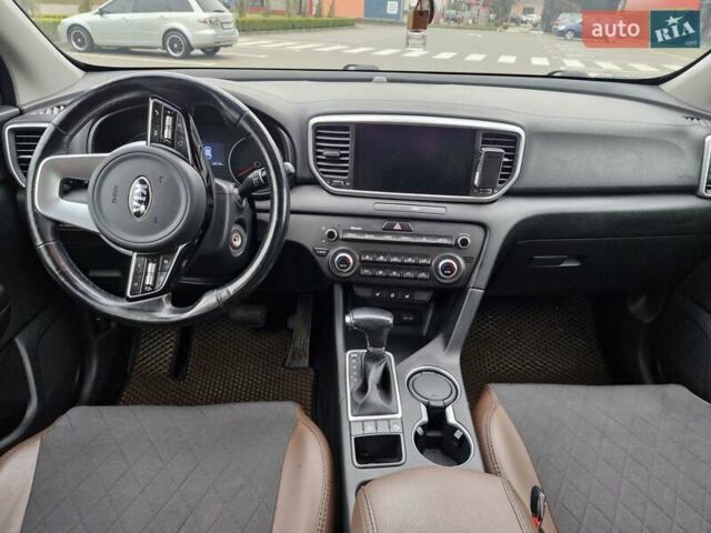 Серый Киа Sportage, объемом двигателя 1.59 л и пробегом 55 тыс. км за 20000 $, фото 19 на Automoto.ua