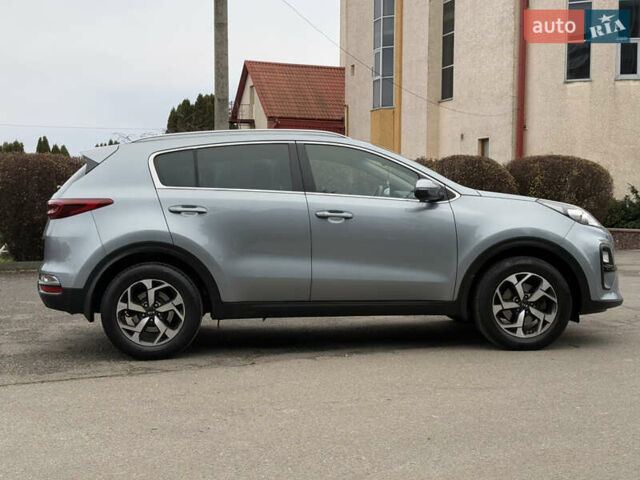 Сірий Кіа Sportage, об'ємом двигуна 1.59 л та пробігом 33 тис. км за 19999 $, фото 8 на Automoto.ua