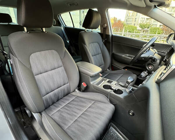 Киа Sportage 2020 в Киеве на Automoto.ua Серый Киа Sportage, объемом двигателя 1.59 л и пробегом 61 тыс. км за 19000 $, фото 12 на Automoto.ua