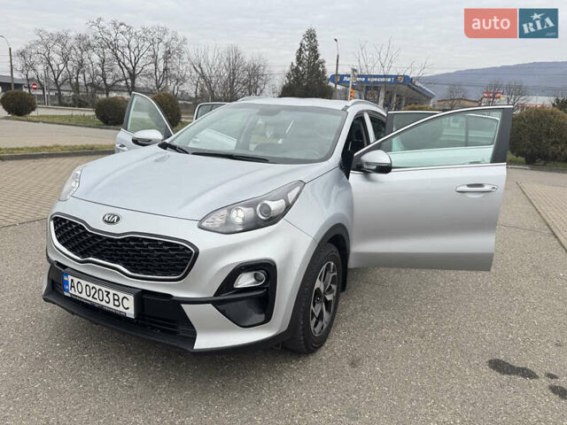 Серый Киа Sportage, объемом двигателя 1.6 л и пробегом 165 тыс. км за 19800 $, фото 1 на Automoto.ua