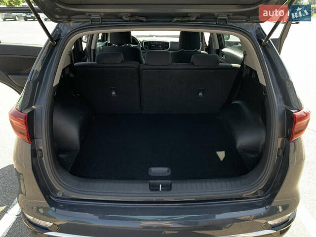 Серый Киа Sportage, объемом двигателя 1.59 л и пробегом 42 тыс. км за 17999 $, фото 10 на Automoto.ua