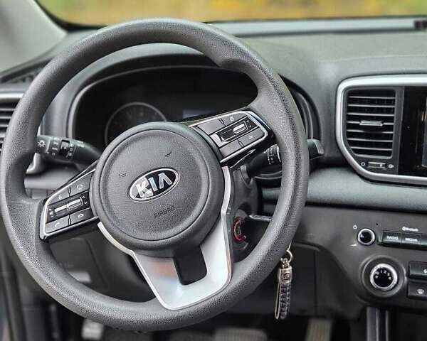Серый Киа Sportage, объемом двигателя 1.59 л и пробегом 84 тыс. км за 18500 $, фото 17 на Automoto.ua
