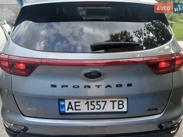 Сірий Кіа Sportage, об'ємом двигуна 2.4 л та пробігом 30 тис. км за 22500 $, фото 3 на Automoto.ua