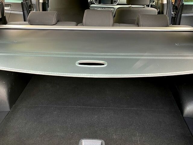 Сірий Кіа Sportage, об'ємом двигуна 1.6 л та пробігом 170 тис. км за 19300 $, фото 4 на Automoto.ua